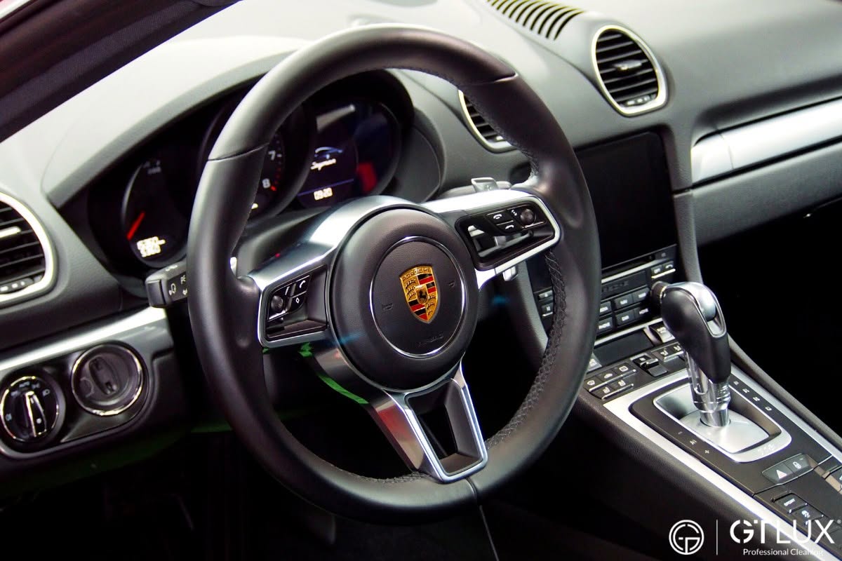 Wnętrze samochodu Porsche